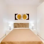 Lejlighed Air-conditioned 2 Steps From The Sea