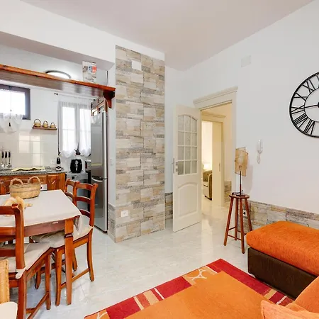 Air-conditioned 2 Steps From The Sea Castelsardo